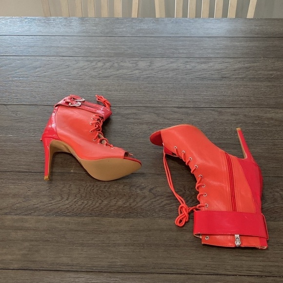 NWT BURJU Under The Influence Open Toe Lace Up Buckle Ankle Boots | Red … - Picture 8 of 11